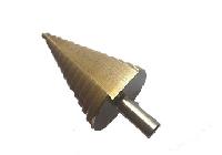 4-20mm Mũi khoan côn bước sọc thẳng Titan Makita D-46420 4-20mm Mũi khoan côn bước sọc thẳng Titan Makita D-46420